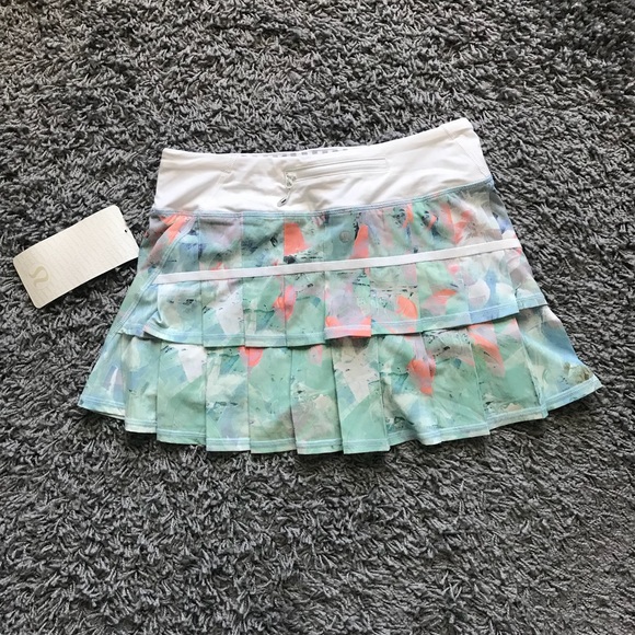 Lululemon Run Pace setter blusher illusion skirt 4 - Picture 2 of 7